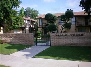 3026 18th St, Bakersfield, CA 93301