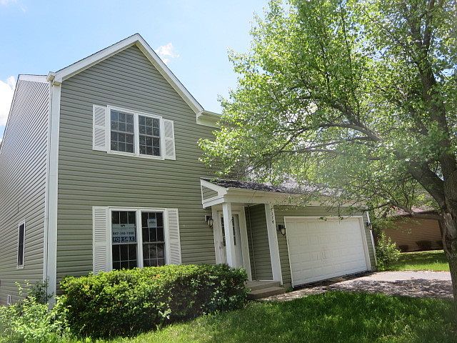 1st image of 1374 Carriage Ln