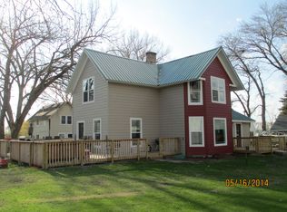 327 NW Terrace Dr, Rothsay, MN 56579