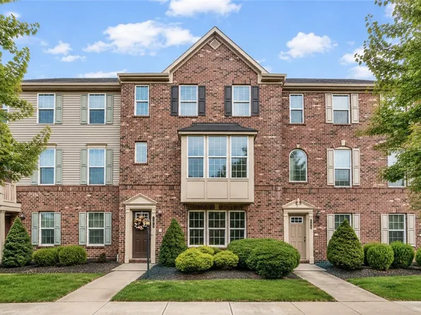 308 Courage Ln, Cranberry Township, PA 16066