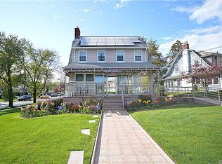 17109 Mayfield Rd, Jamaica, NY 11432