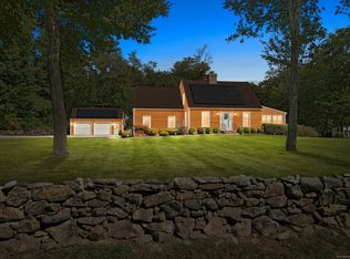 40 Jeremy Hill Rd, Stonington, CT 06378