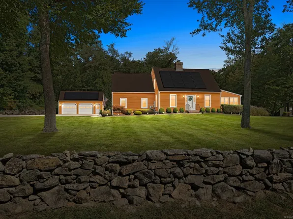 40 Jeremy Hill Road, Stonington, CT 06378