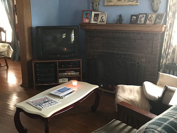 3rd image of 487 Union Ave