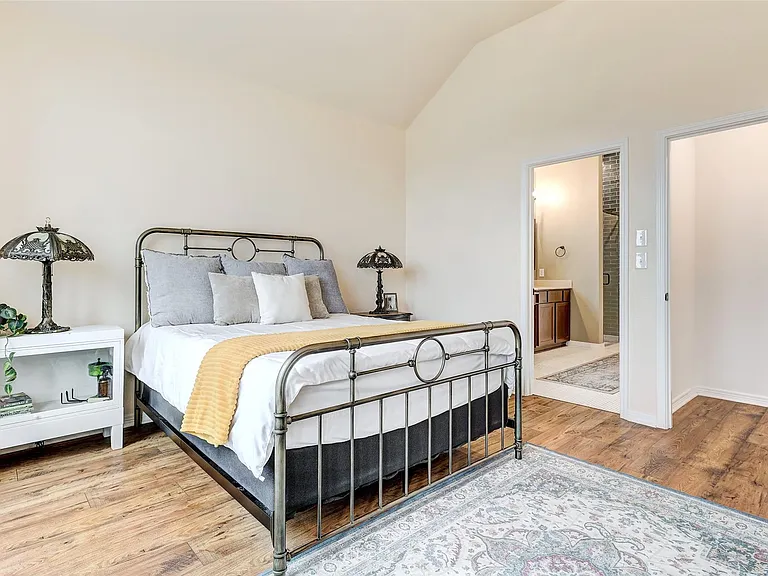 1117 Spring Gulch Ln — Photo 21