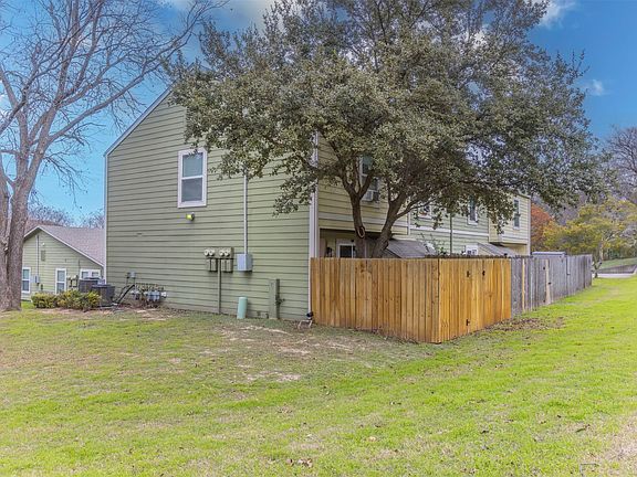 4th image of 1500 Lake Shore Dr APT 404