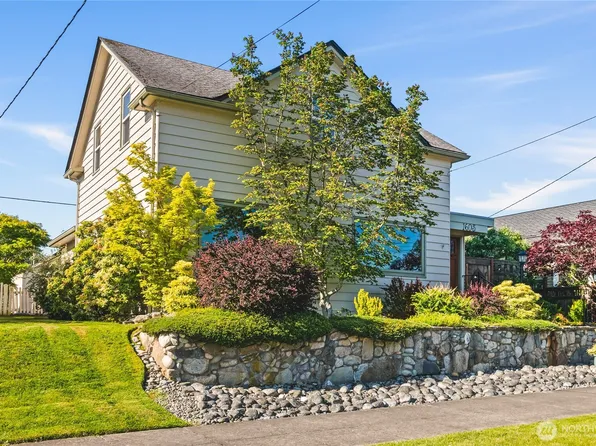 1605 9th Street, Anacortes, WA 98221