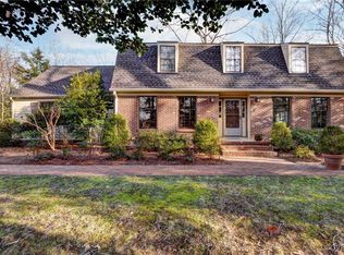 104 W Kingswood Dr, Williamsburg, VA 23185