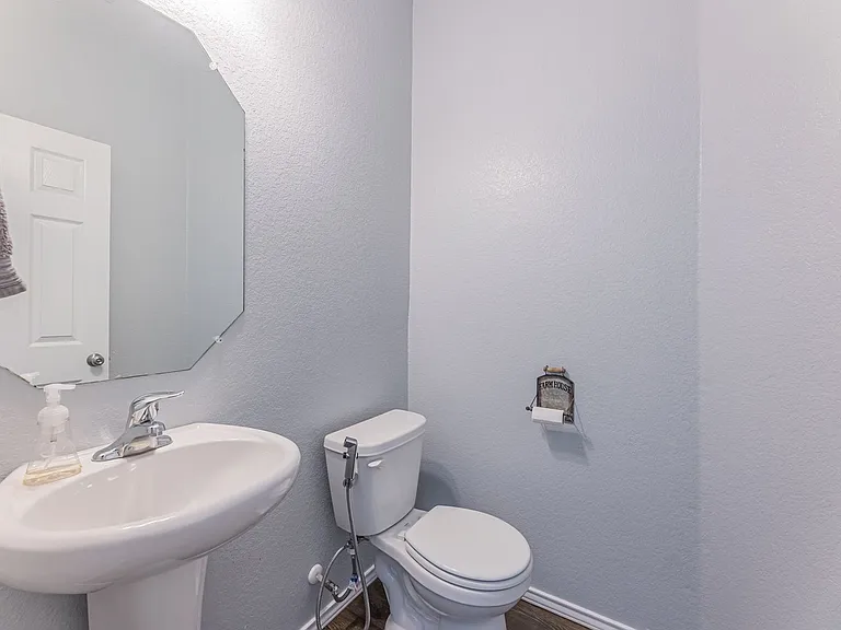 267 Bainbridge Rd — Photo 20