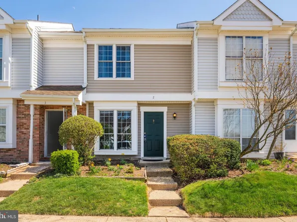 2 Providence Sq, Sterling, VA 20164