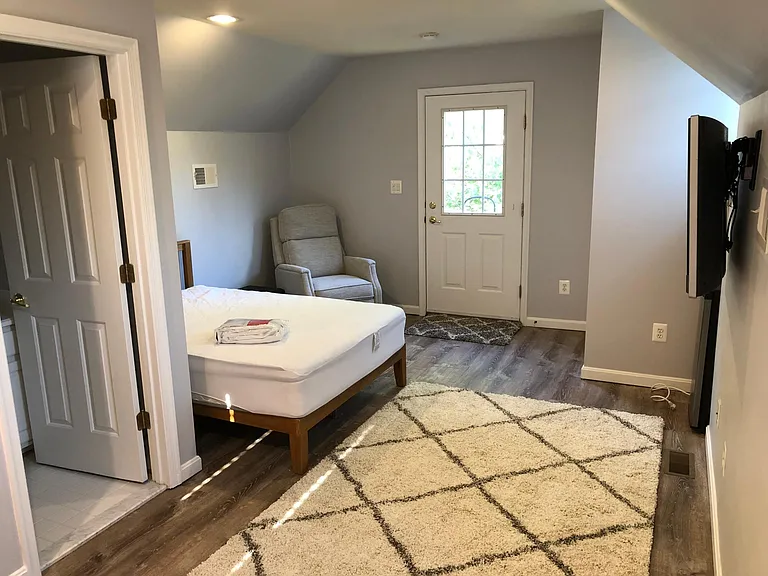 Bristow Manor Dr — Photo 3