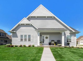 1731 Carlisle St, Howell, MI 48855