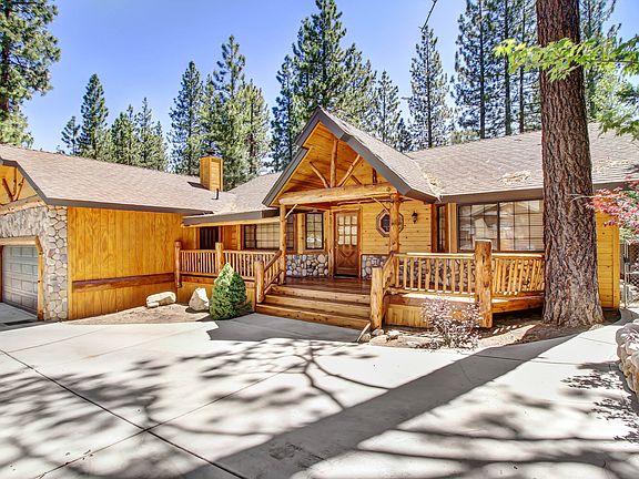 2nd image of 251 Crater Lake Rd