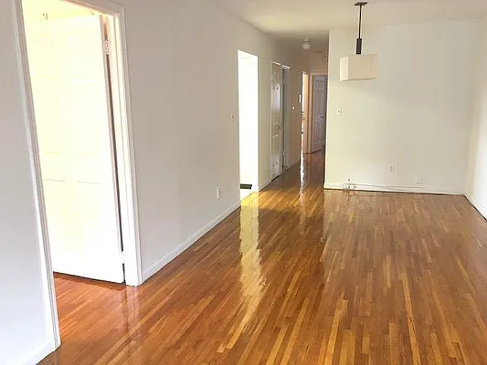 Rented by 18 REALTY | media 68