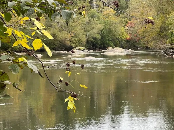 15 River Run Trl #15, Cornelia, GA 30531