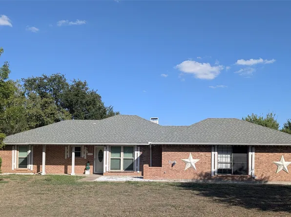 130 Mabry Ln, Red Oak, TX 75154