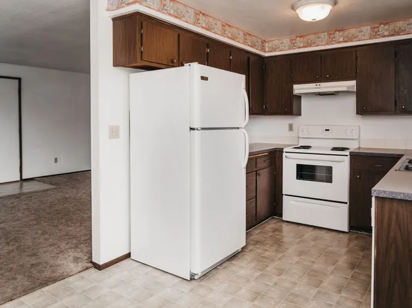 Marion St SE Units1-8