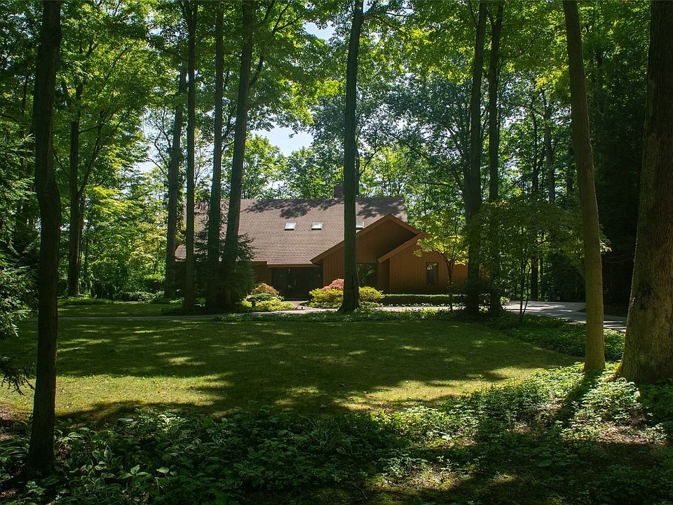 1st image of 5209 Laurelwood Ct