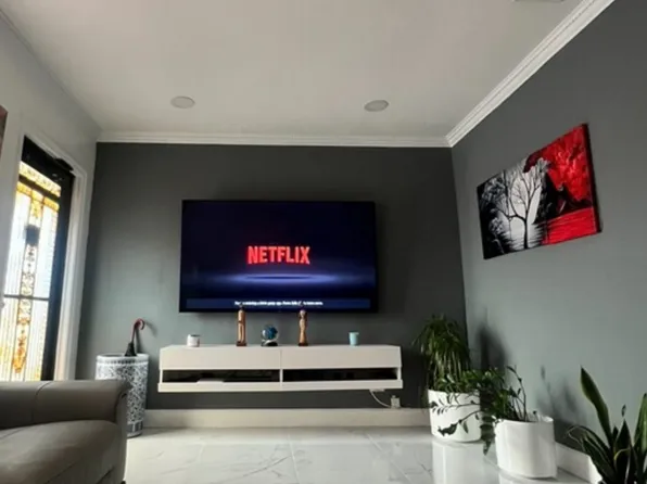 (undisclosed Address), Miami, FL 33145