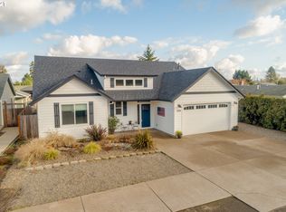 1224 Park Ave, Woodburn, OR 97071