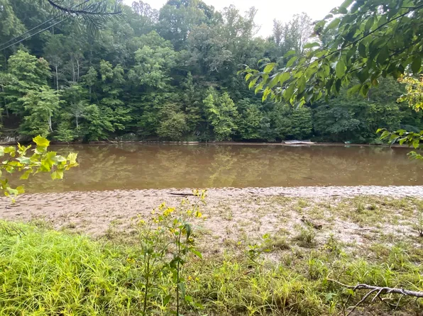 3 Cedar Bluff Ln, Hardy, VA 24101