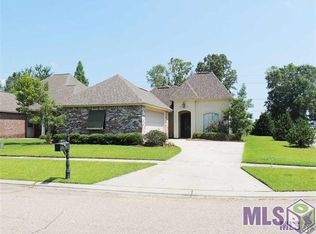2601 Old Towne Rd, Zachary, LA 70791