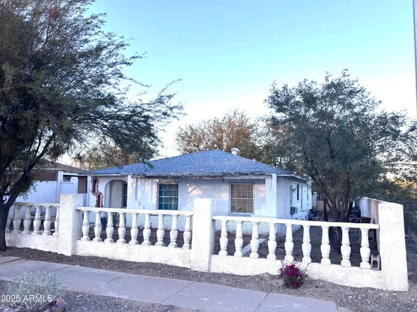241 E 3RD Avenue, Ajo, AZ 85321