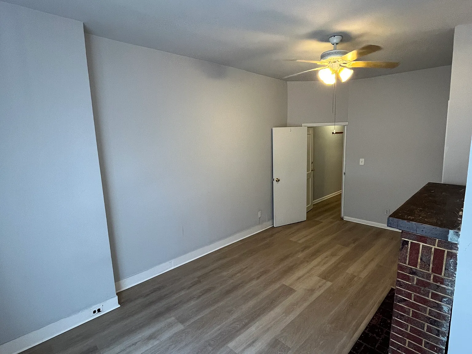 2 bed, 1400 sqft, $1,950 — Photo 4