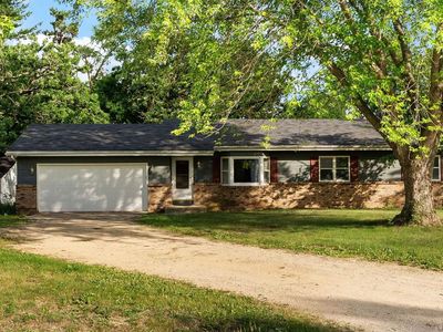 4701 West Woods Edge Road, Janesville, WI, 53548