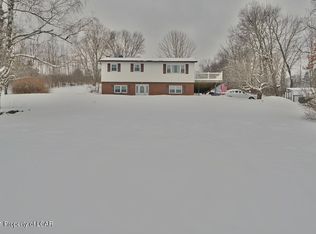 304 Waterton Hill Rd, Shickshinny, PA 18655