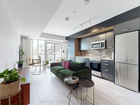 1630 Queen St E, Toronto, ON