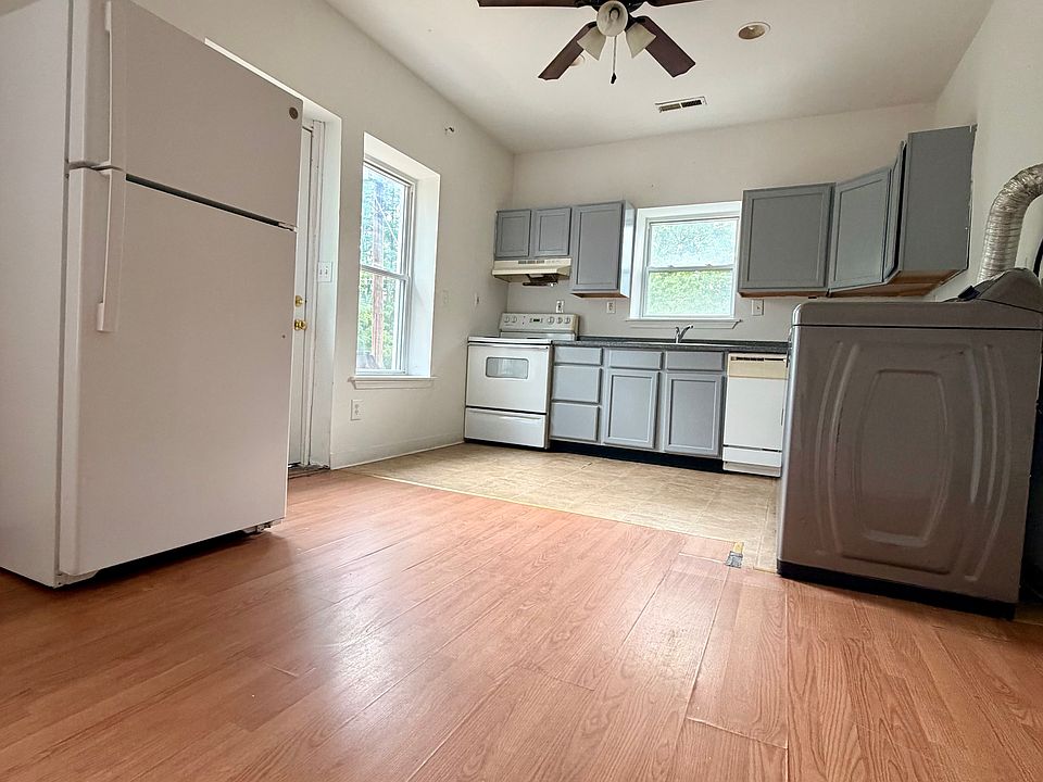 1st image of 485 Antietam Dr