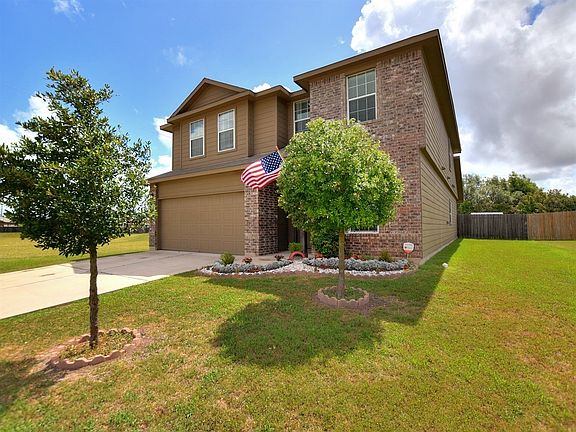 2nd image of 114 Carol Dr
