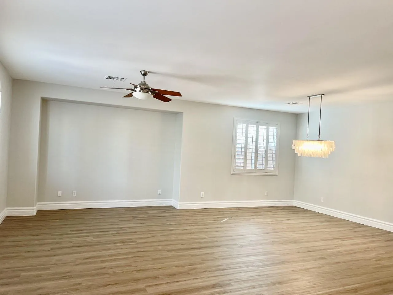 6672 Bristow Falls Ct — Photo 3