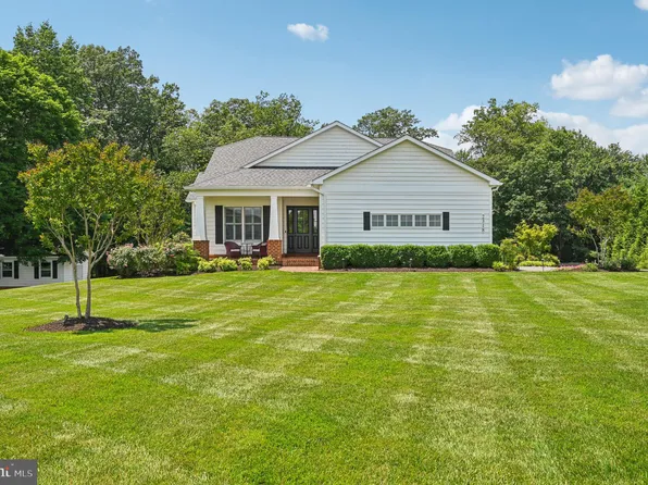 2318 Rosie Dr, Mount Airy, MD 21157