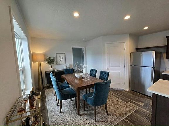 3rd image of 36 Yoseph St #81