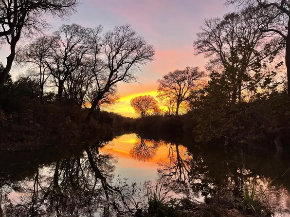 5.48 Fm 150 W, Driftwood, TX 78619