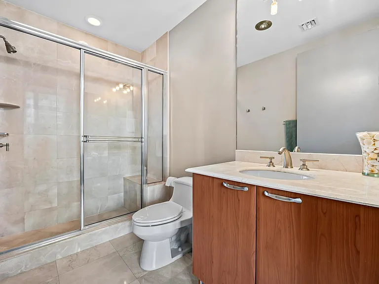 701 SE 21st Ave #501 — Photo 27