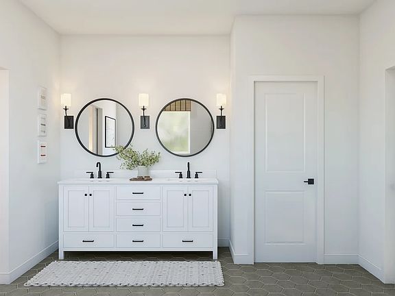 Primary bath with freestanding vanity