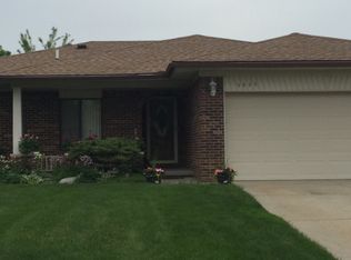3825 Burr Ct, Sterling Heights, MI 48310