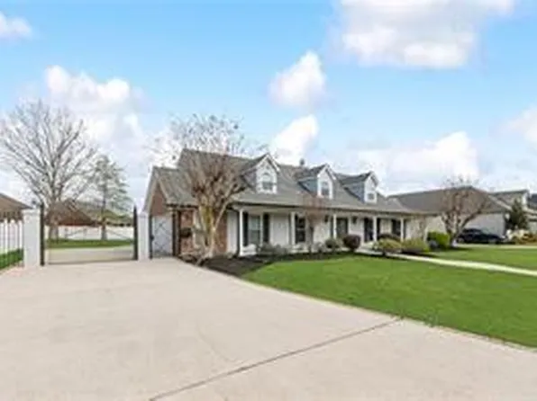 116 Primrose Dr, Belle Chasse, LA 70037