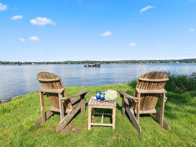 2132 West Shore DRIVE, Delafield, WI, 53018