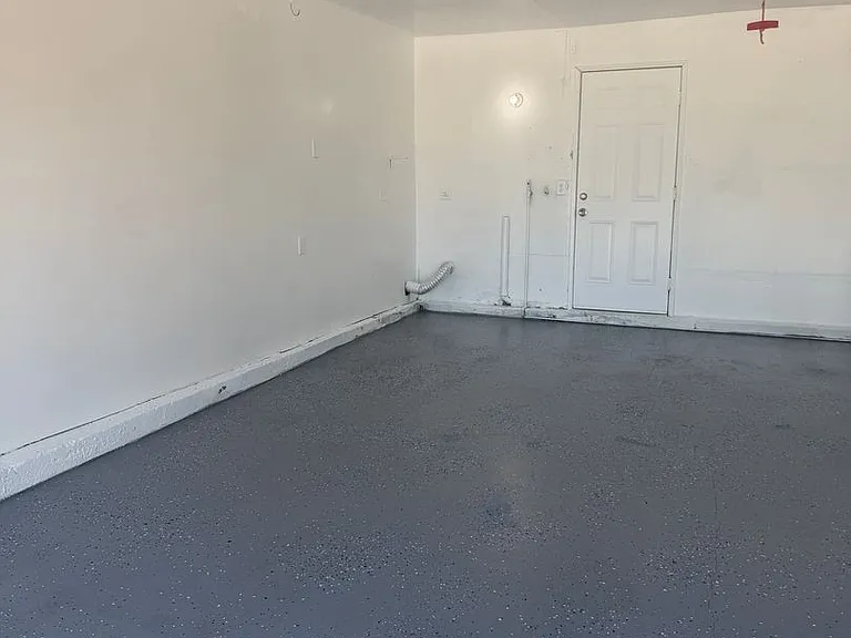1395 N Pennsylvania Ave — Photo 5