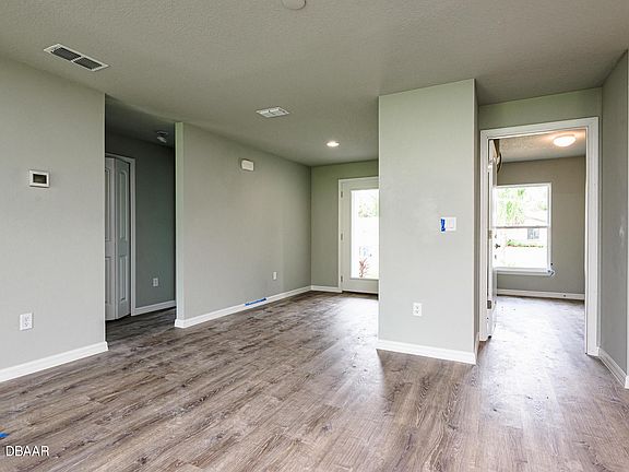 5th image of 2327 Fern Palm Dr