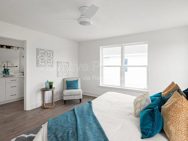 526 S Grandview Ave — Photo 14