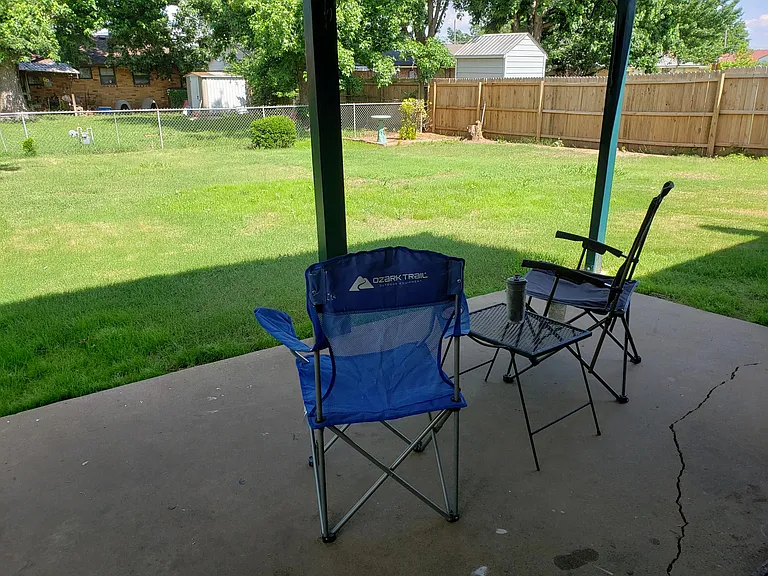 Covered back porch patio.
