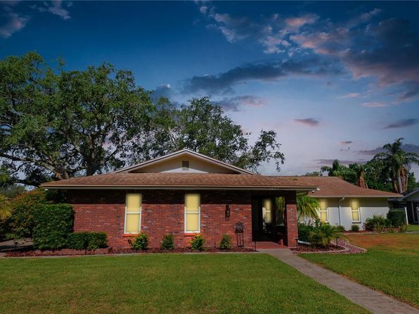 1624 Sheffield Dr