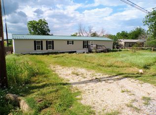 131 Jackson Ln, China Spring, TX 76633