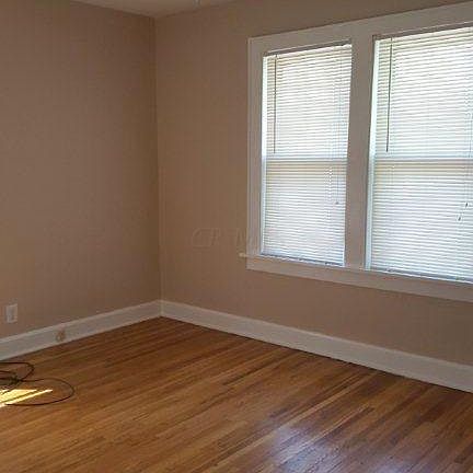 5th image of 1274 Westwood Ave