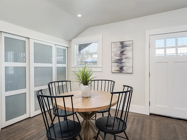 3521 J St #2 — Photo 6
